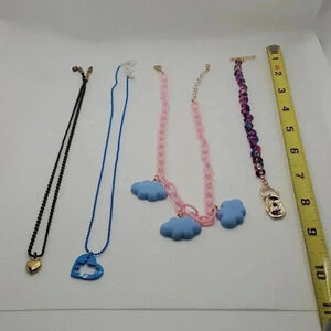 Fashion jewelry lot of 4